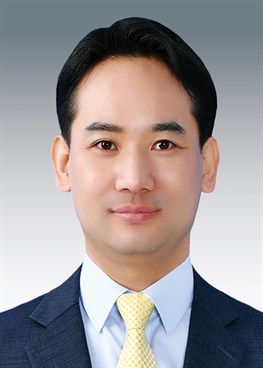 송규근